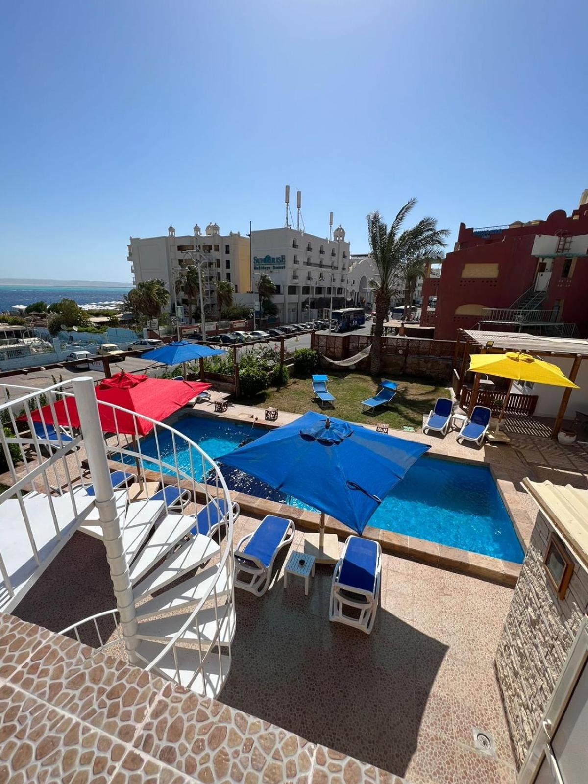 Hostel Serafy Center And Pool For Foreigners Adults Only