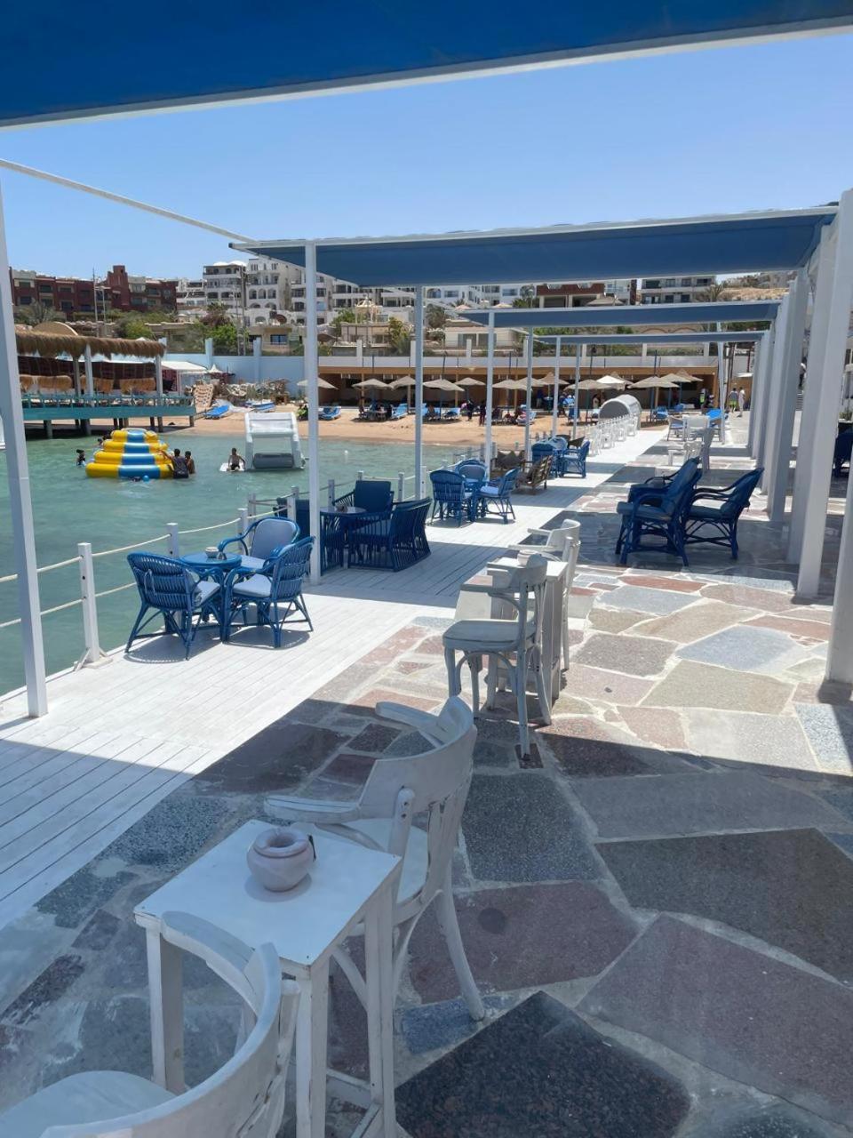 Serafy Center And Pool For Foreigners Adults Only Hostel
